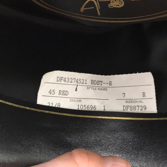 Deion by Dobbs - Picture 3 of 5